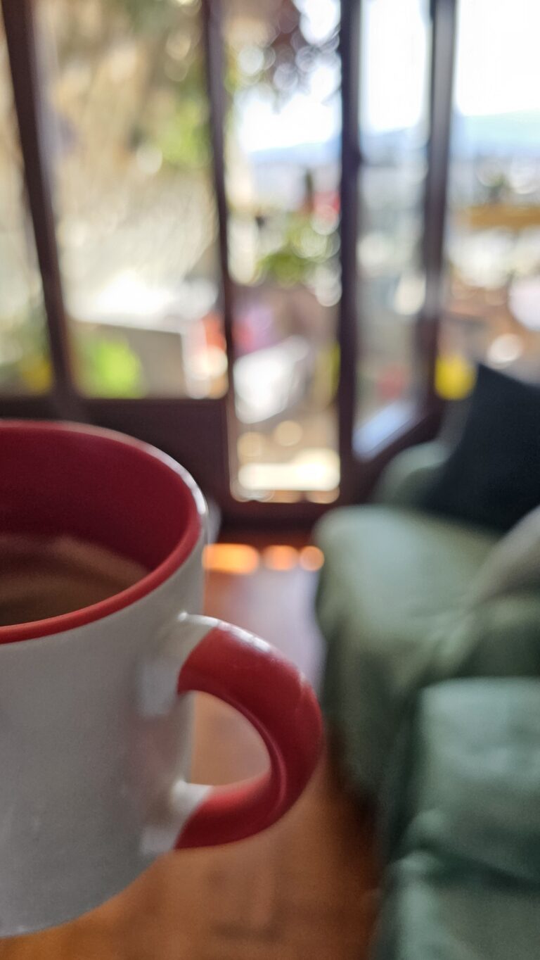 Un café flou et des tubercules